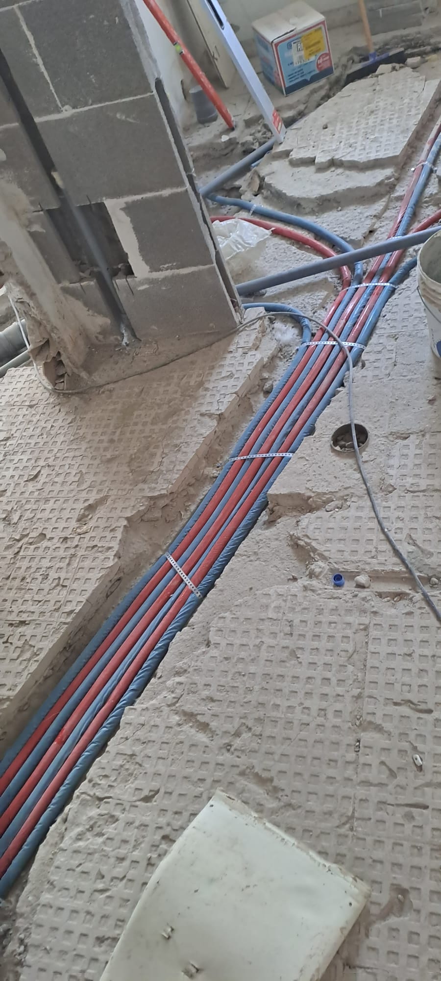 Impianti Elettrici ed Idraulici