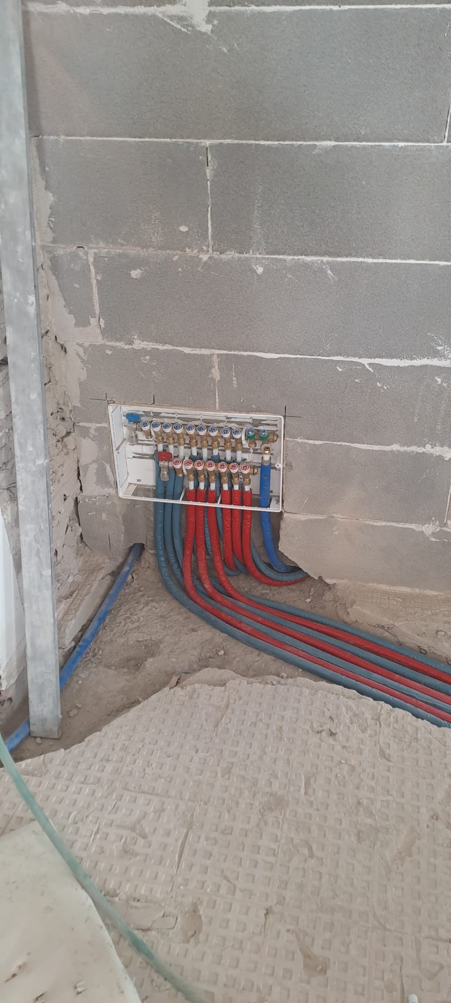 Impianti Elettrici ed Idraulici